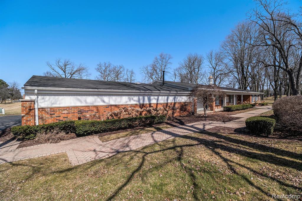 470 Fox Hills Drive N, A-5, Bloomfield Hills, MI 48304 — Photo 22