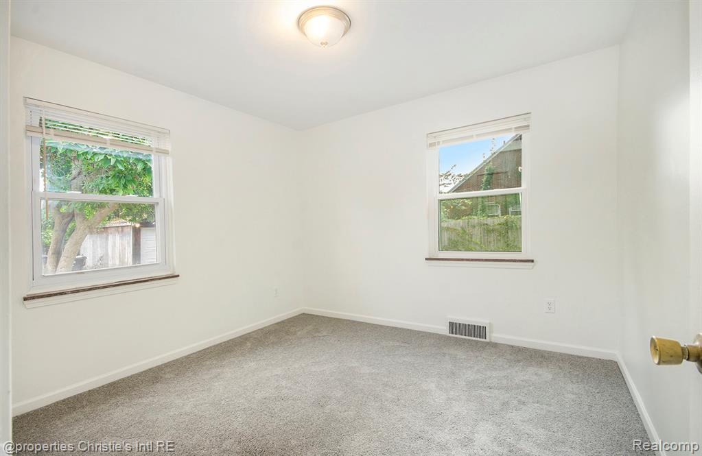 4356 HARVARD Road, Detroit, MI 48224 — Photo 11