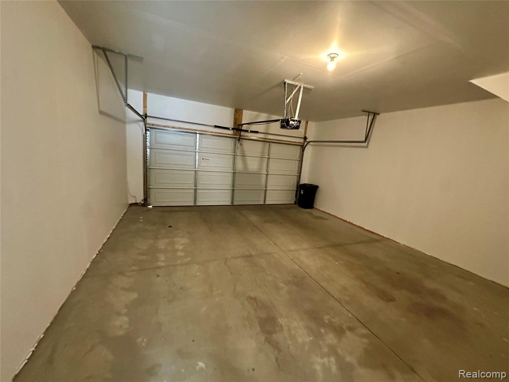 2500 Normandy Road, Royal Oak, MI, 48073