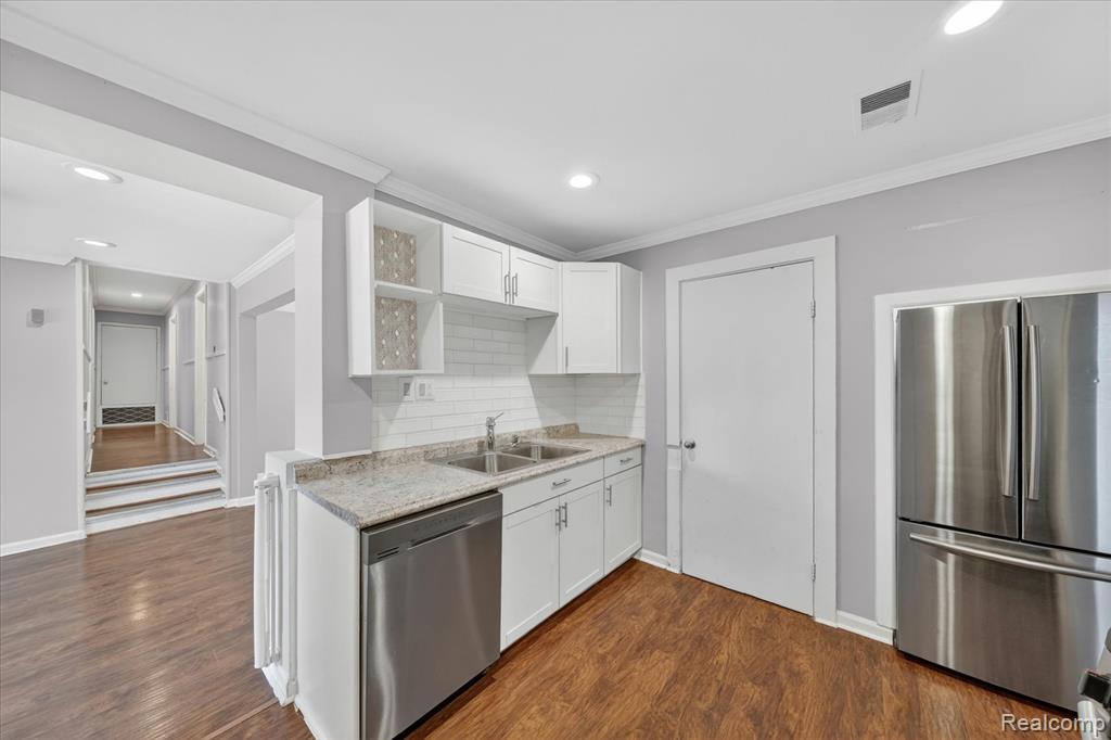401 W Liberty Street, South Lyon, MI 48178 — Photo 9