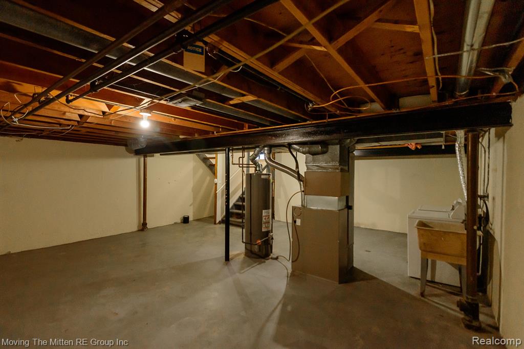 2748 Page Avenue, Ann Arbor, MI 48104 — Photo 27
