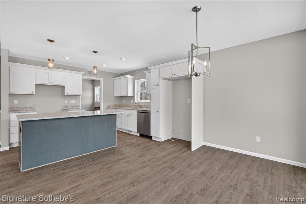 8515 Sandy Crest Drive, White Lake, MI, 00000