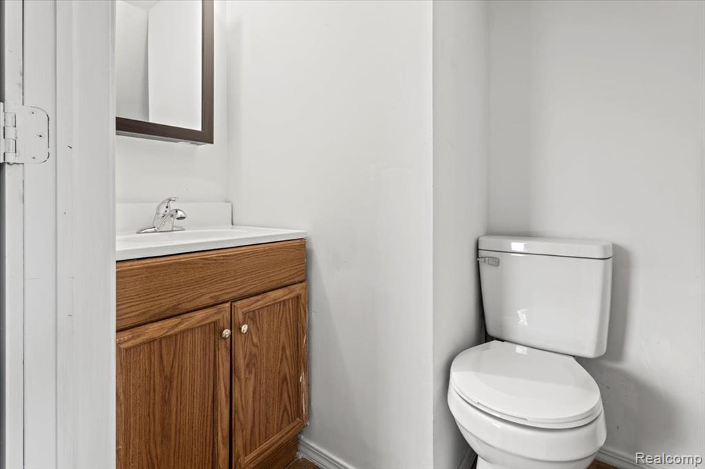 4203 Minerva Drive, Flint, MI 48504 — Photo 27