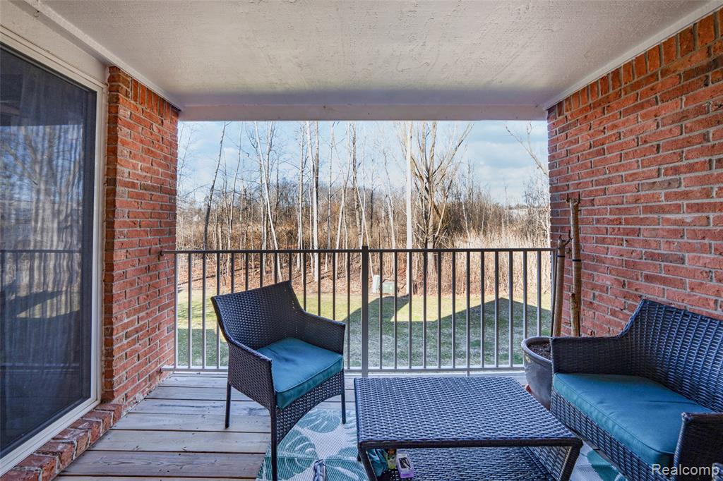56075 Chesapeake Circle, 242, Utica, MI 48316 — Photo 26