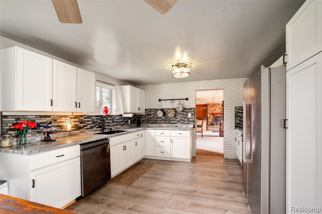 8780 Dixie Highway, Birch Run, MI 48415 — Photo 12