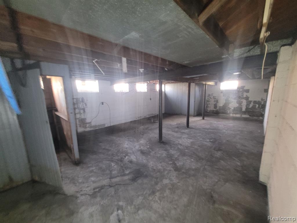 13449 GREINER Street, Detroit, MI 48205 — Photo 43