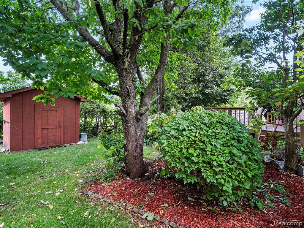 46386 Jackson Drive, Macomb, MI 48044 — Photo 48
