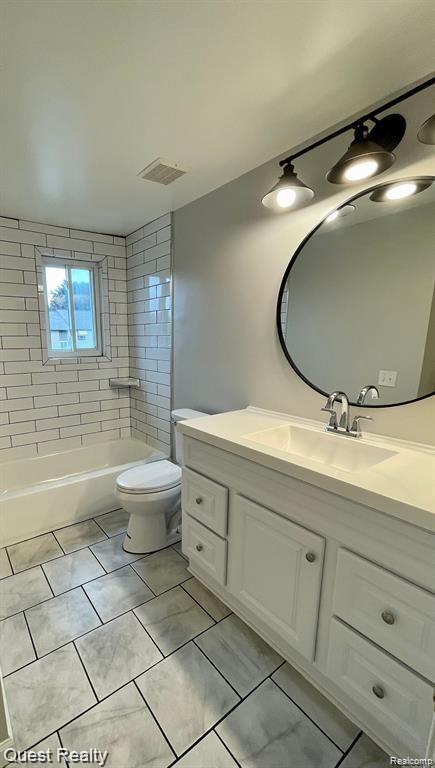 8401 18 MILE Road, Sterling Heights, MI 48313 — Photo 6