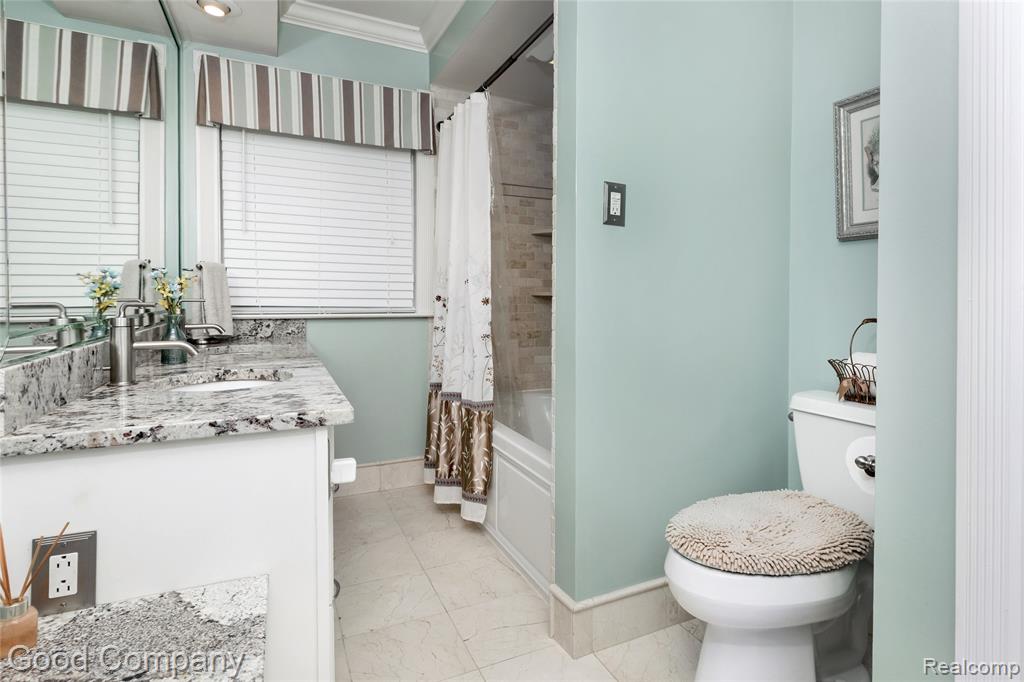32291 Verona Circle, Beverly Hills, MI 48025 — Photo 34