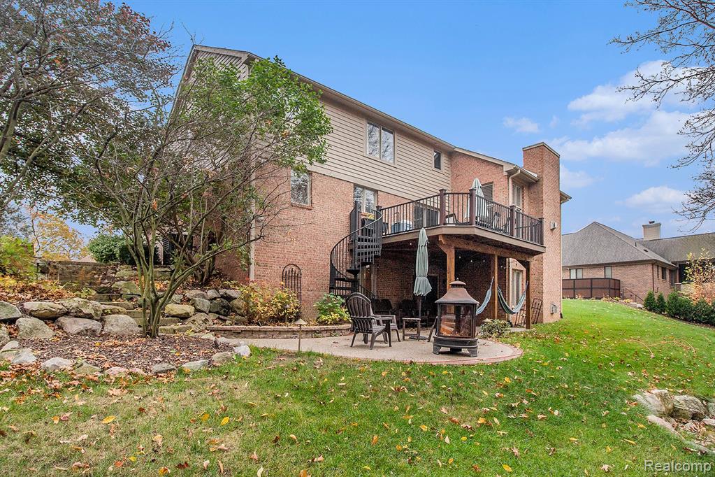 8925 Deerwood Road, Clarkston, MI 48348 — Photo 34