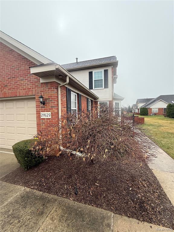 21629 Knights Lane, Trenton, MI 48183 — Photo 5