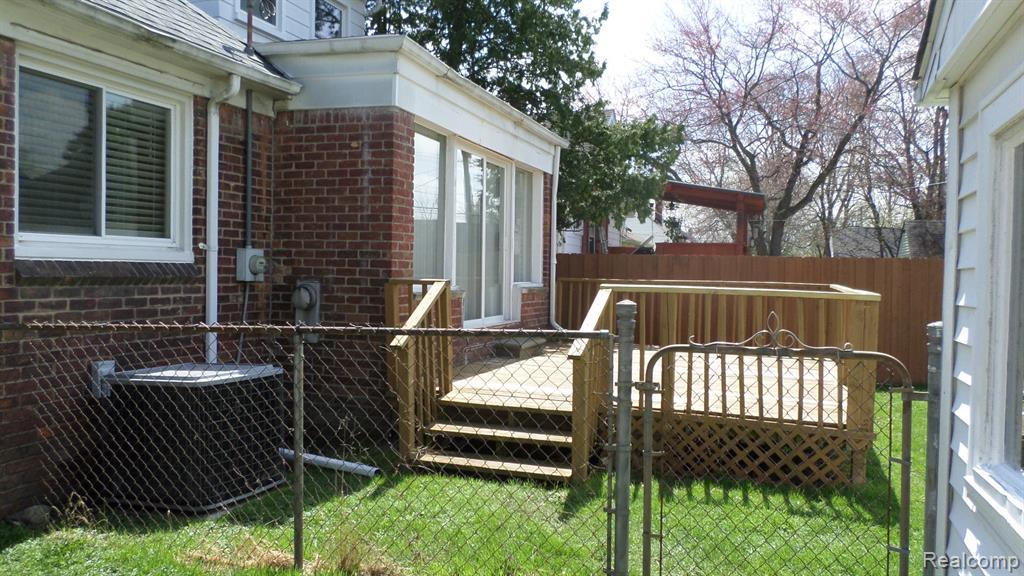 22463 Nevada Avenue, Eastpointe, MI 48021 — Photo 5