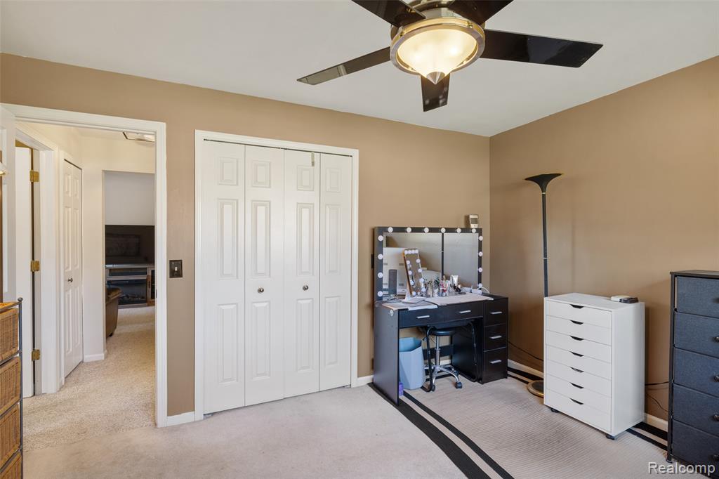 41600 Janet Drive, Clinton Twp, MI 48038 — Photo 25