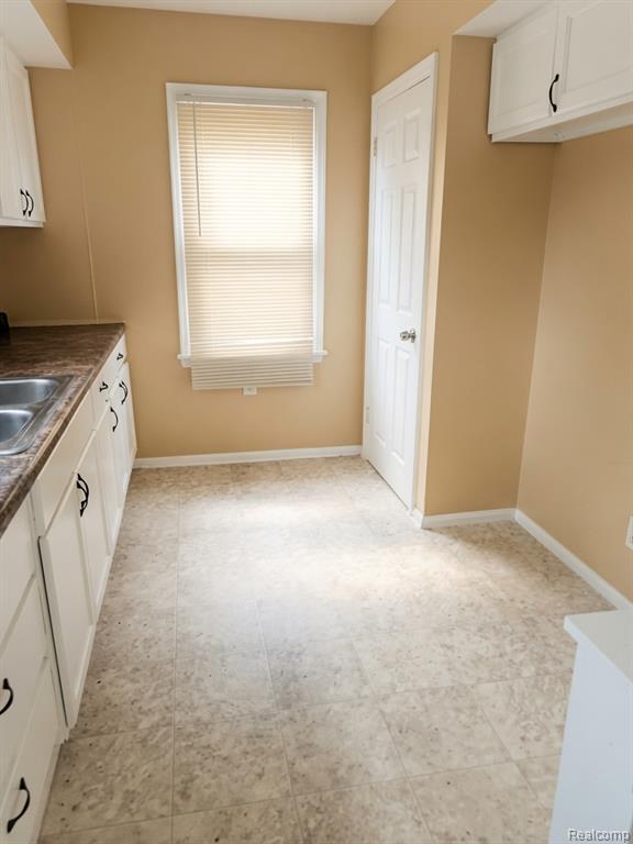 16069 Liberal Street - Photo 4