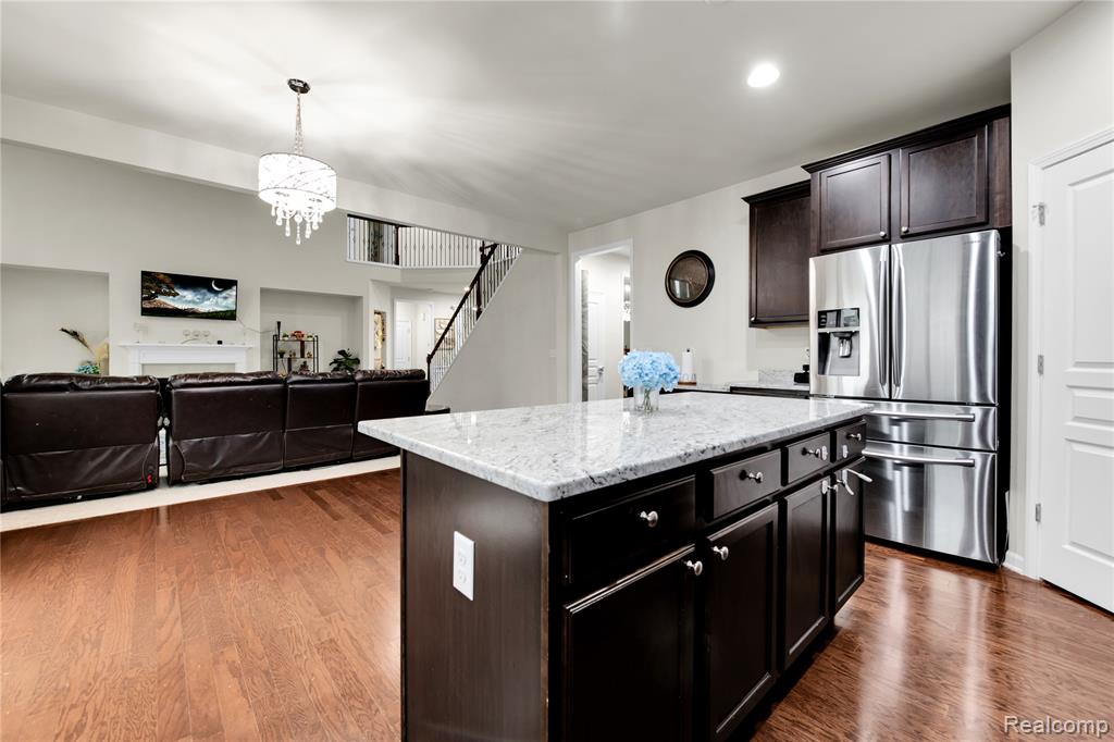 49633 Malten Drive, Macomb, MI 48044 — Photo 11