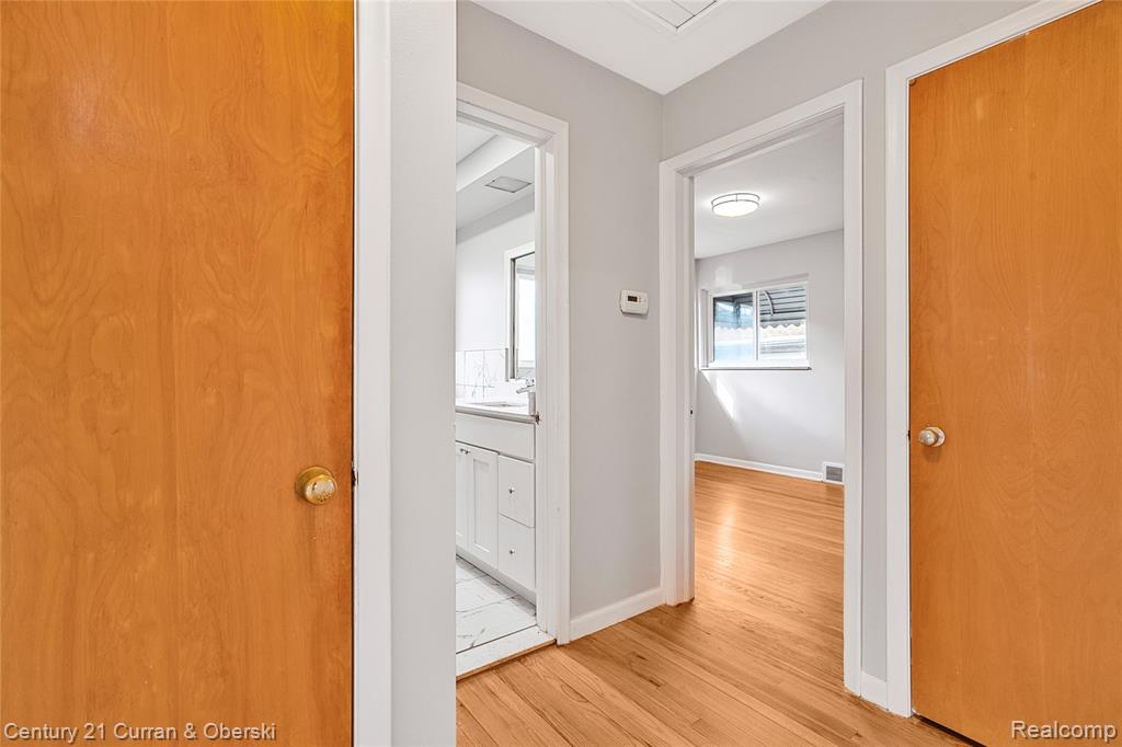 9335 Louis Street, Redford, MI 48239 — Photo 8