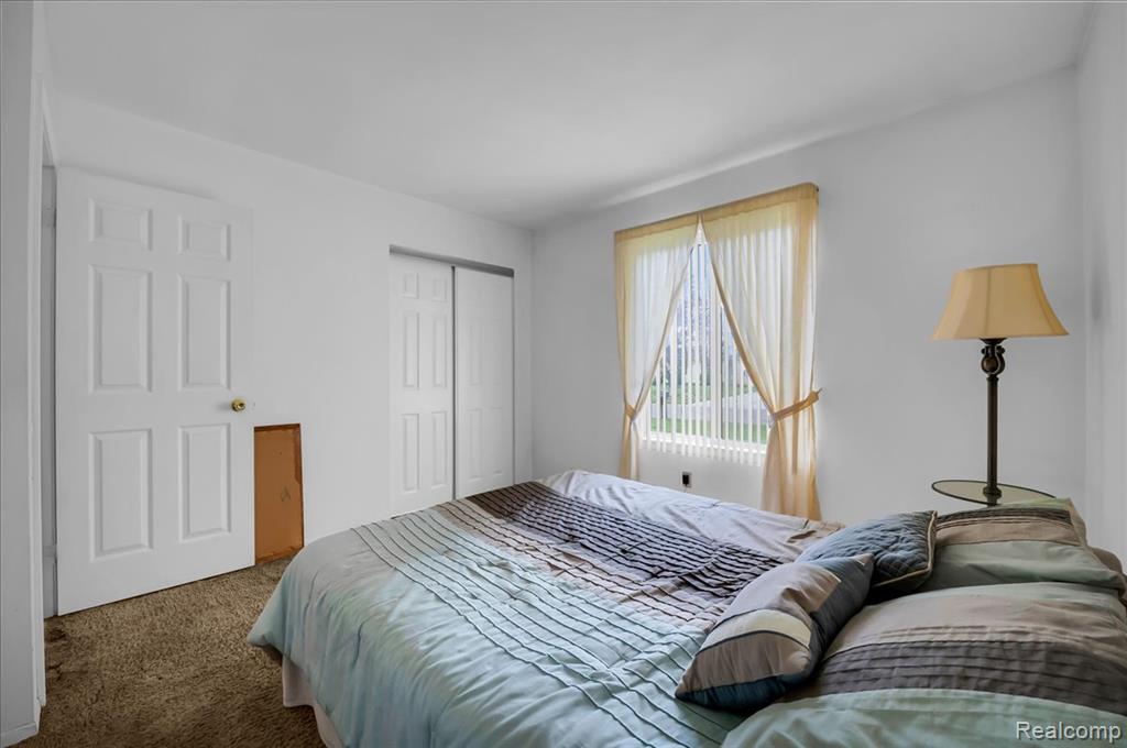6332 Windham Place, Grand Blanc, MI 48439 — Photo 19