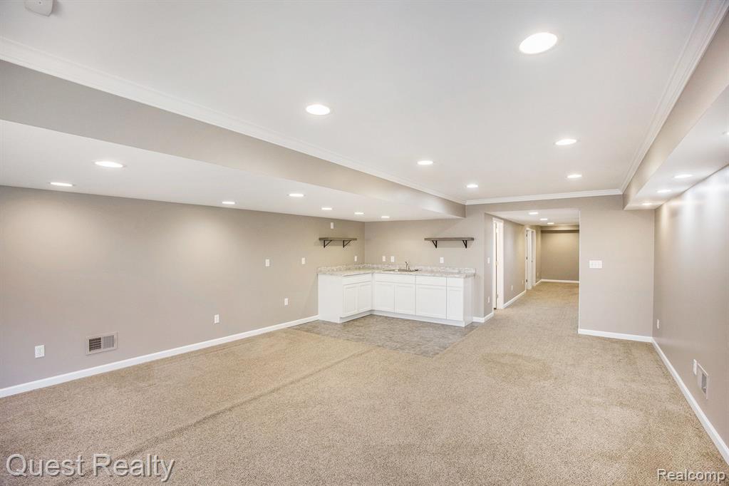 4655 CHRISTOPHER PINES Drive, Clarkston, MI — Photo 17
