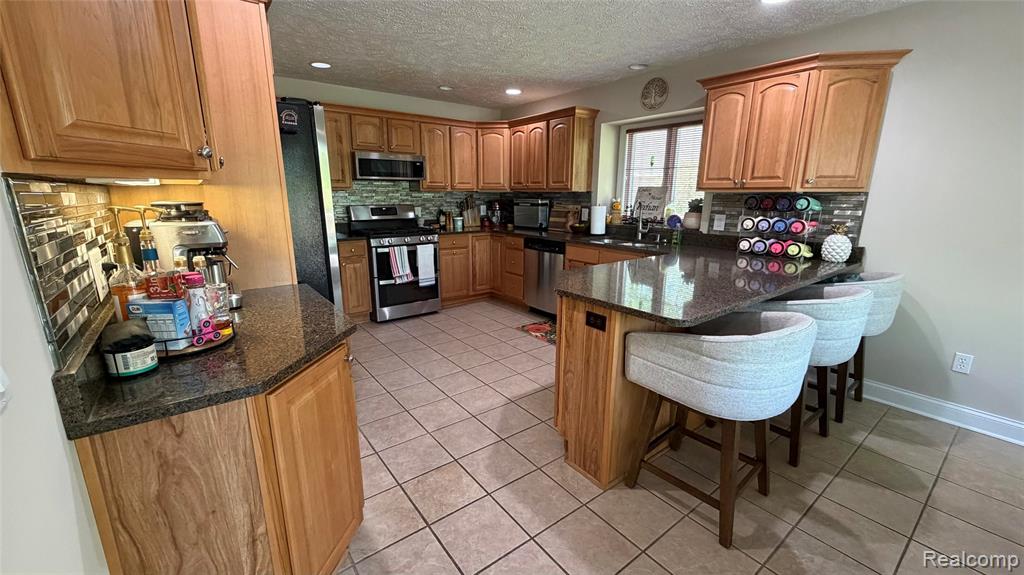 2380 Houghton Hollow Drive, Lansing, MI 48911 — Photo 11