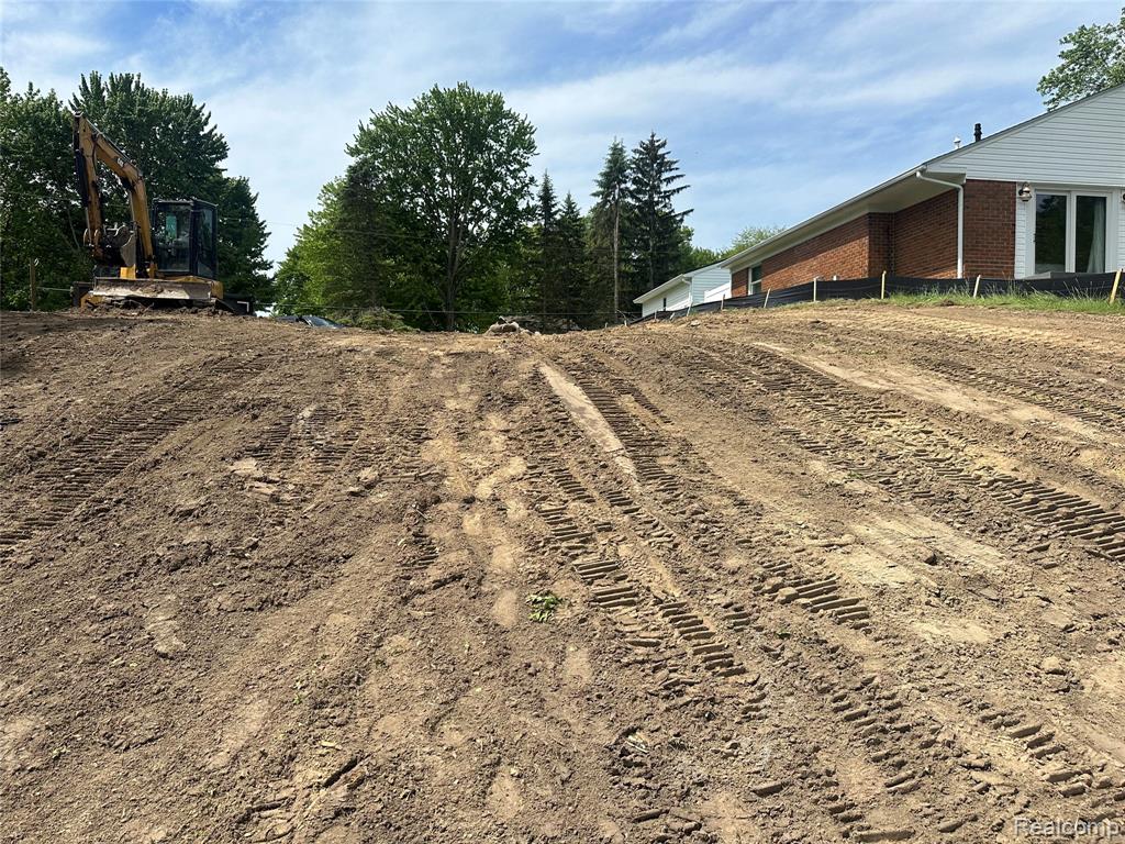 10418 KING Road, Davisburg, MI — Photo 97