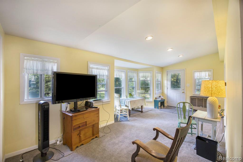 383 N BAILEY Street, Romeo, MI 48065 — Photo 10