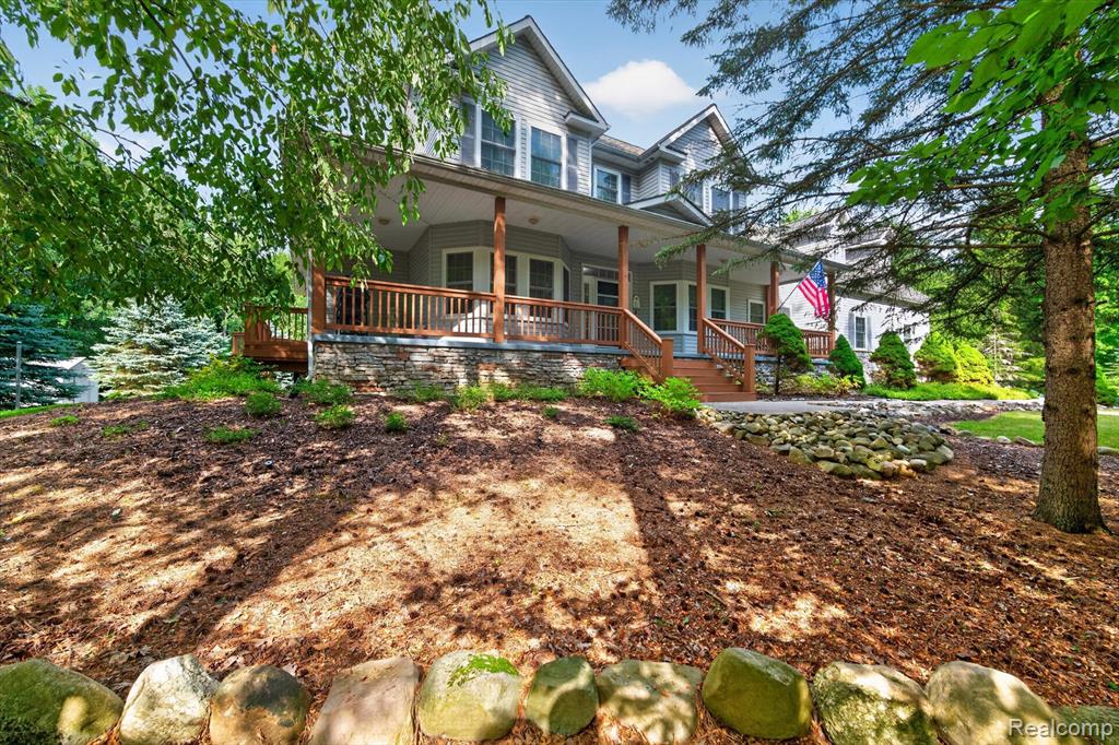 2523 Pheasant Run, Ortonville, MI 48462 — Photo 2