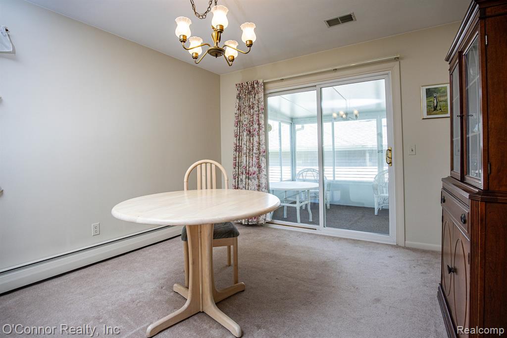 905 Virginia Avenue, Marysville, MI 48040 — Photo 8