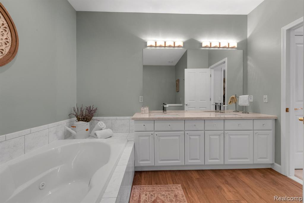 16729 Lyonhurst Circle, Northville, MI 48168 — Photo 40