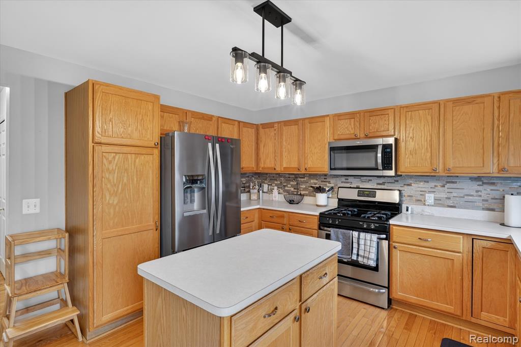 6140 Blue Heron Drive, Howell, MI 48843 — Photo 10