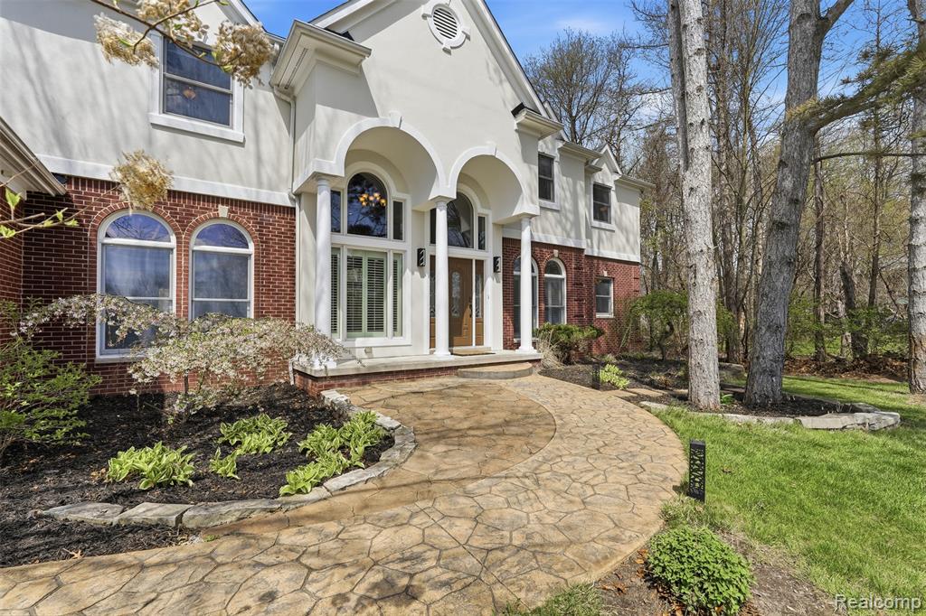 4148 Queensland Way, Pinckney, MI 48169 — Photo 2