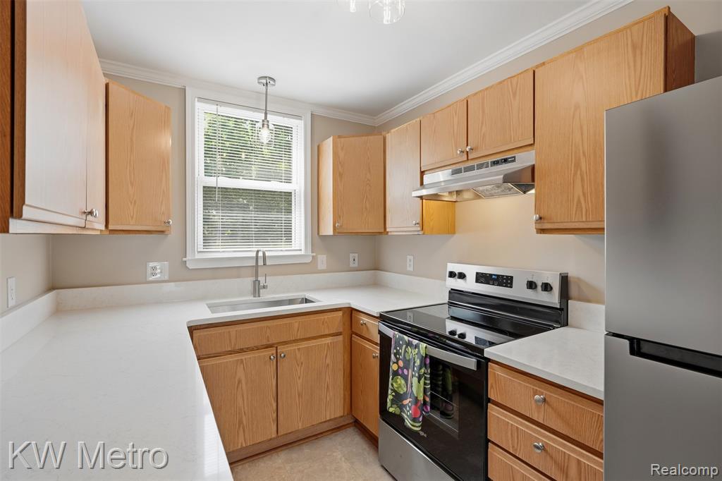 634 E Lewiston Avenue, Ferndale, MI 48220 — Photo 26