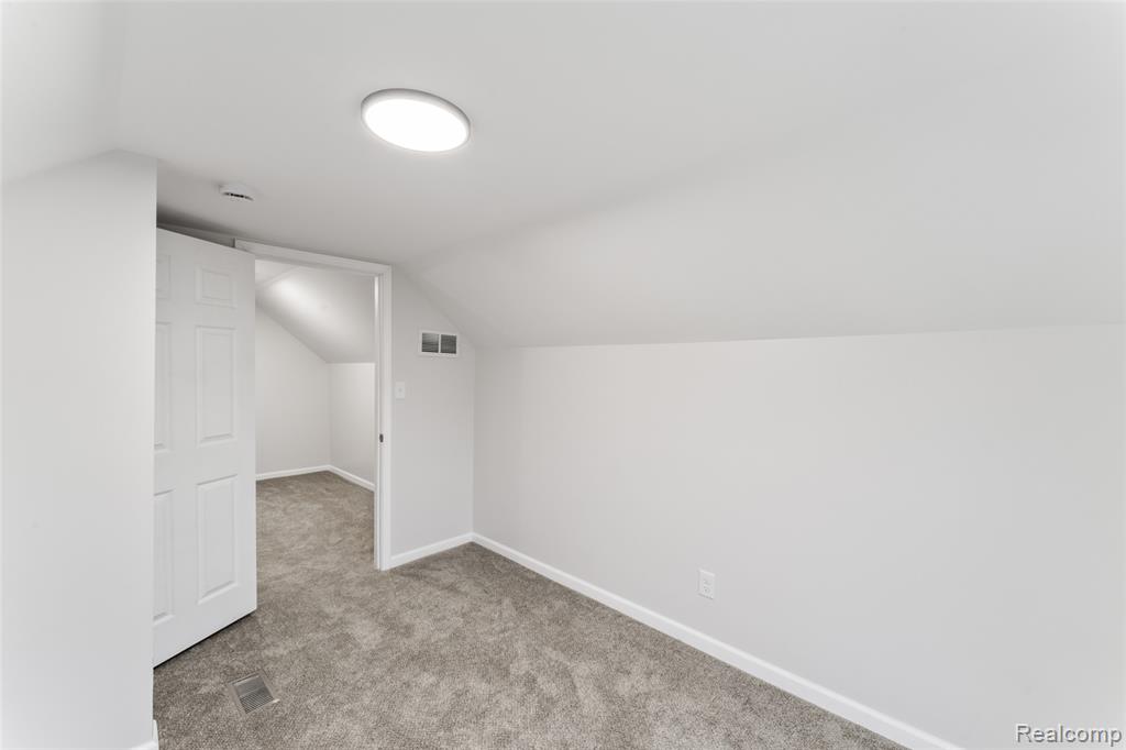 5524 Seebaldt Street, Detroit, MI 48204 — Photo 39