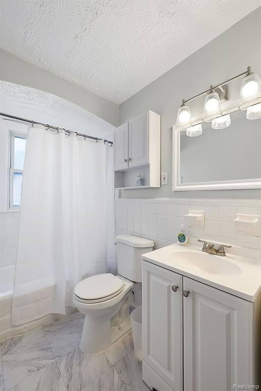 21406 MITCHELLDALE Avenue, Ferndale, MI 48220 — Photo 11