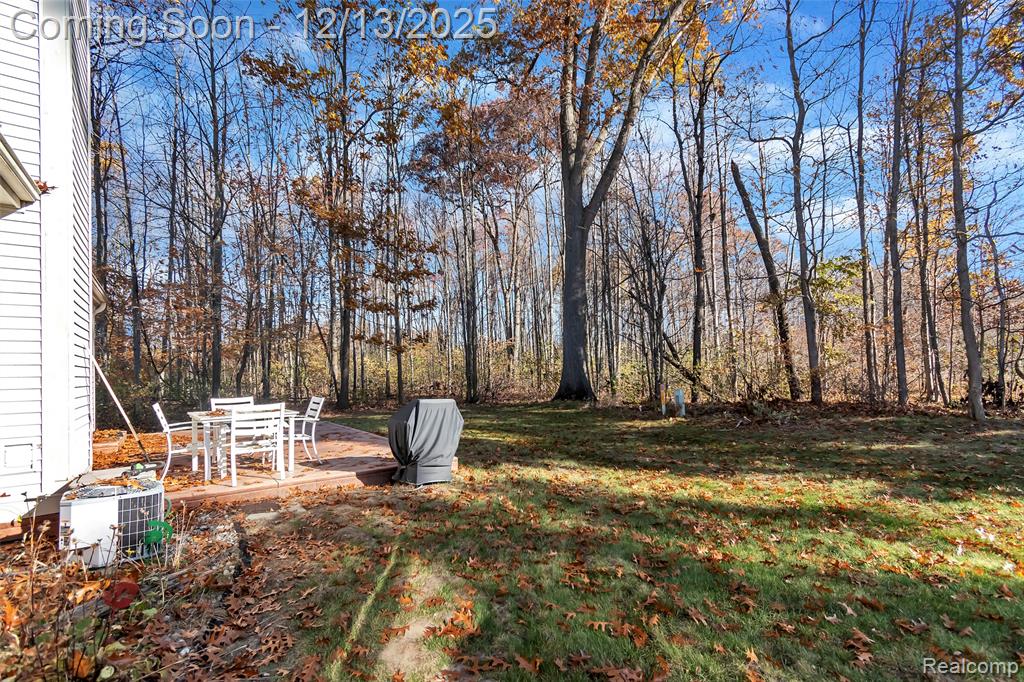23605 N Park Drive, New Boston, MI 48164 — Photo 38
