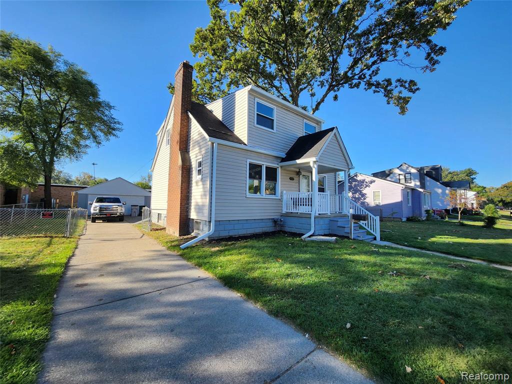 550 E Mapledale Avenue, Hazel Park, MI 48030 — Photo 2