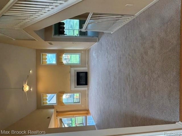 6166 Lochmore Drive, Commerce Twp, MI 48382 — Photo 5