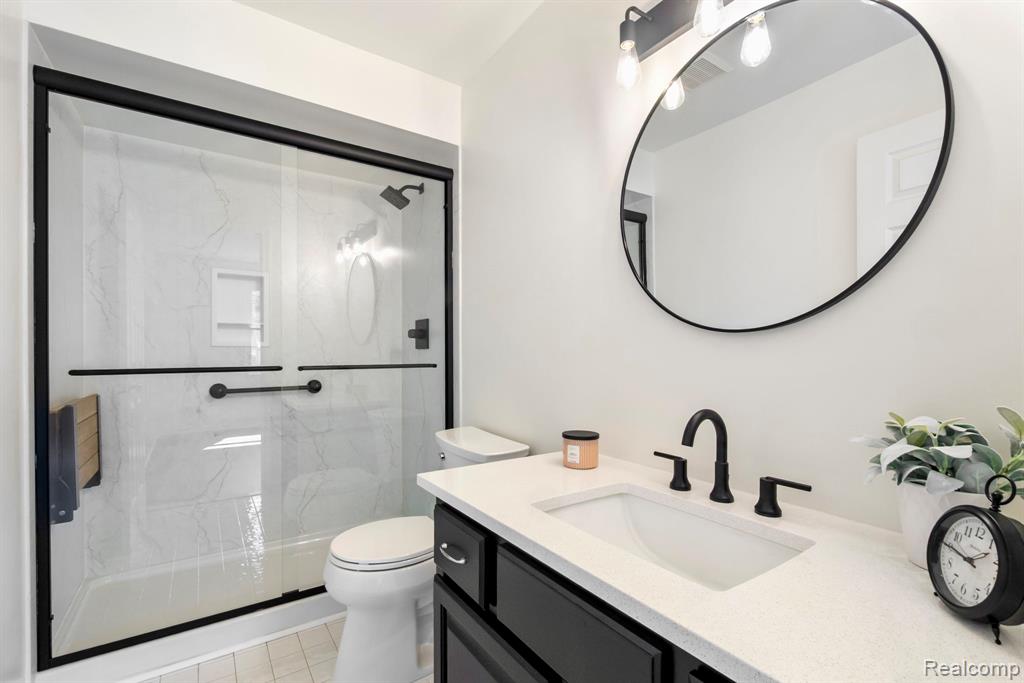 412 Oak Run Court, 6, Royal Oak, MI 48073 — Photo 16