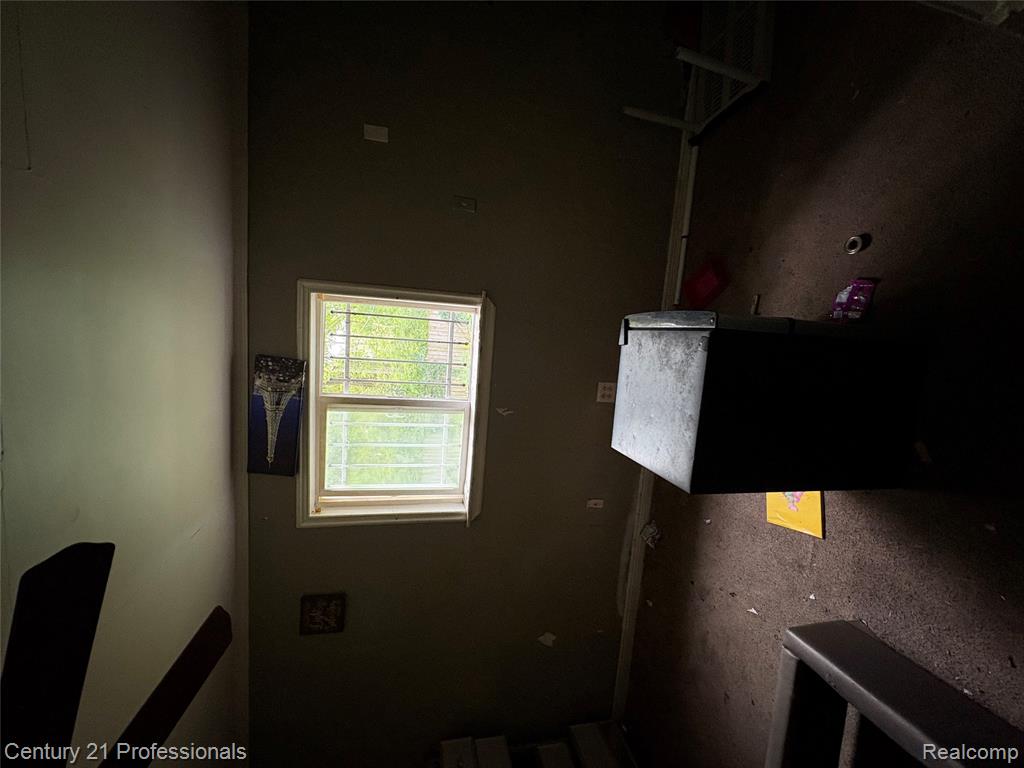 19431 Lyndon Street, Detroit, MI 48223 — Photo 13