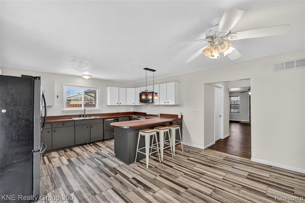 5357 Military Avenue, Brighton, MI 48116 — Photo 18