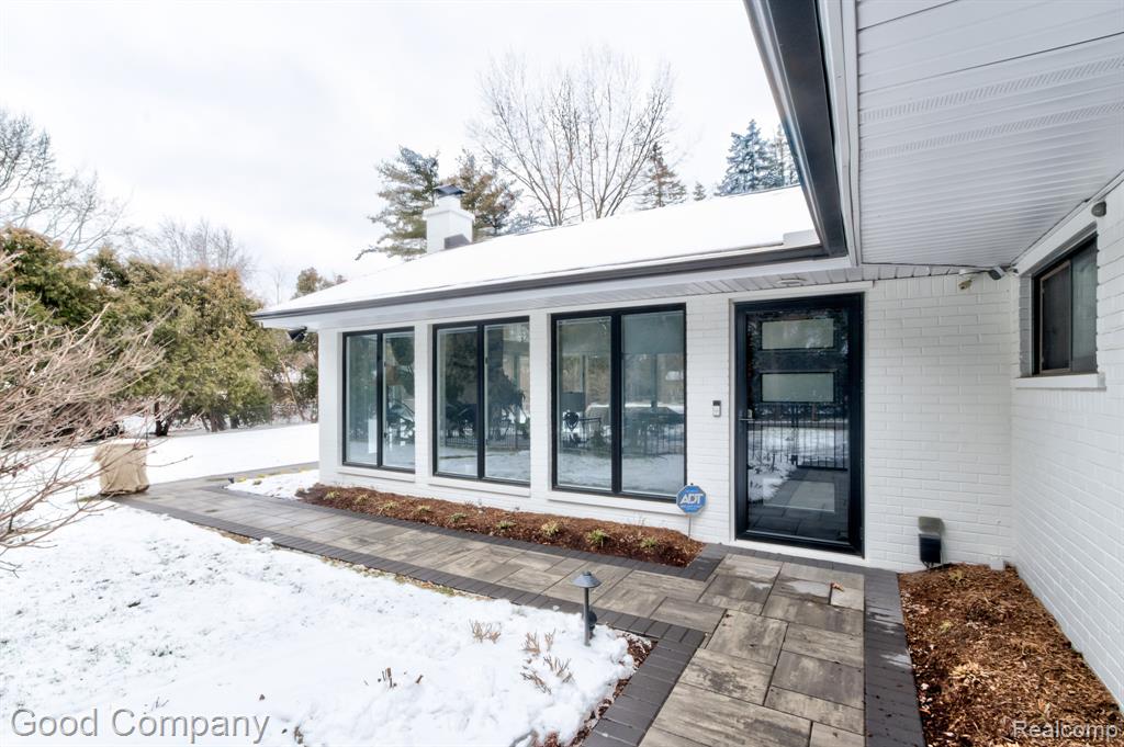 805 N Pemberton Road, Bloomfield Hills, MI 48302 — Photo 68
