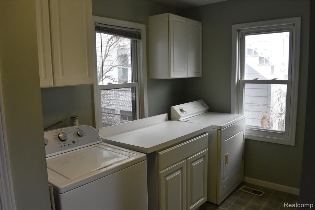 725 W 6th Street, Monroe, MI 48161 — Photo 25