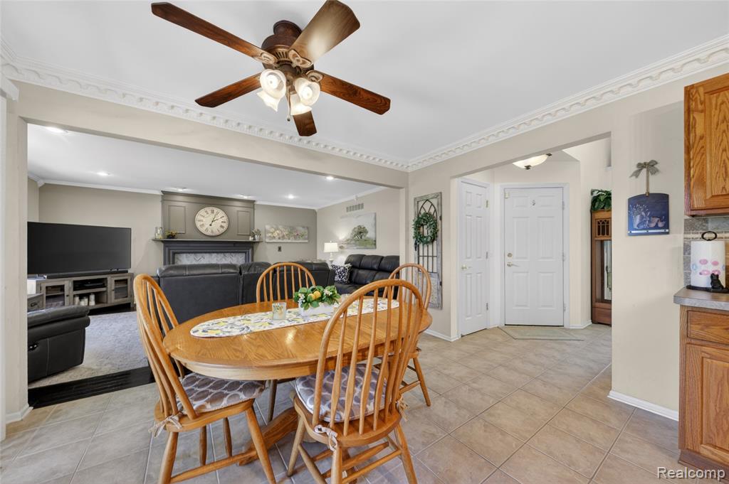 4728 Sherwood Circle, Canton, MI 48188 — Photo 13
