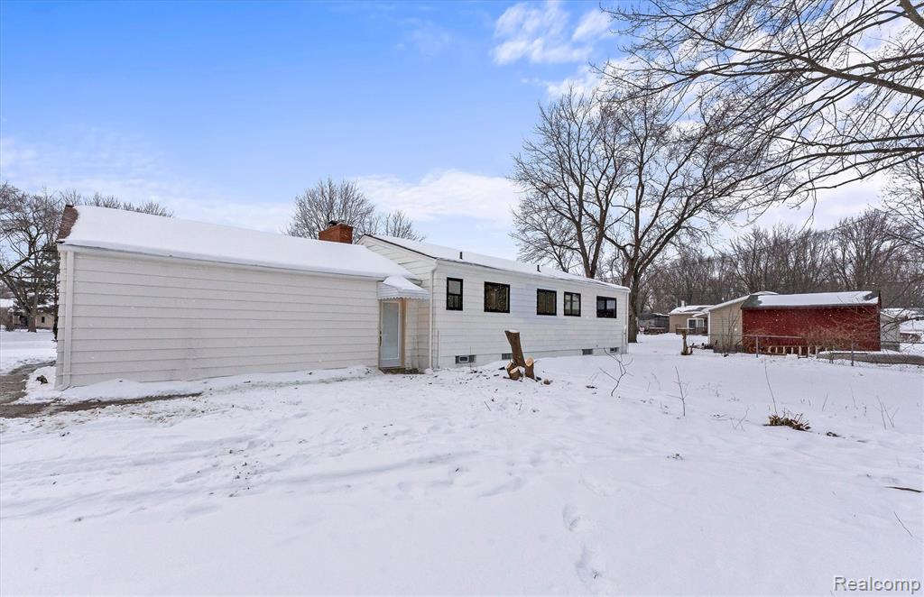 5067 Paro Drive, Flint, MI 48506 — Photo 29