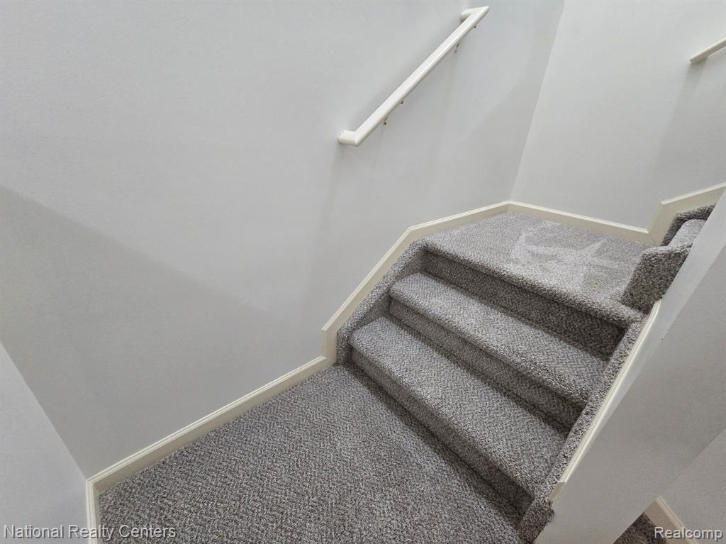4058 RADCLIFF Drive, Canton, MI 48188 — Photo 16