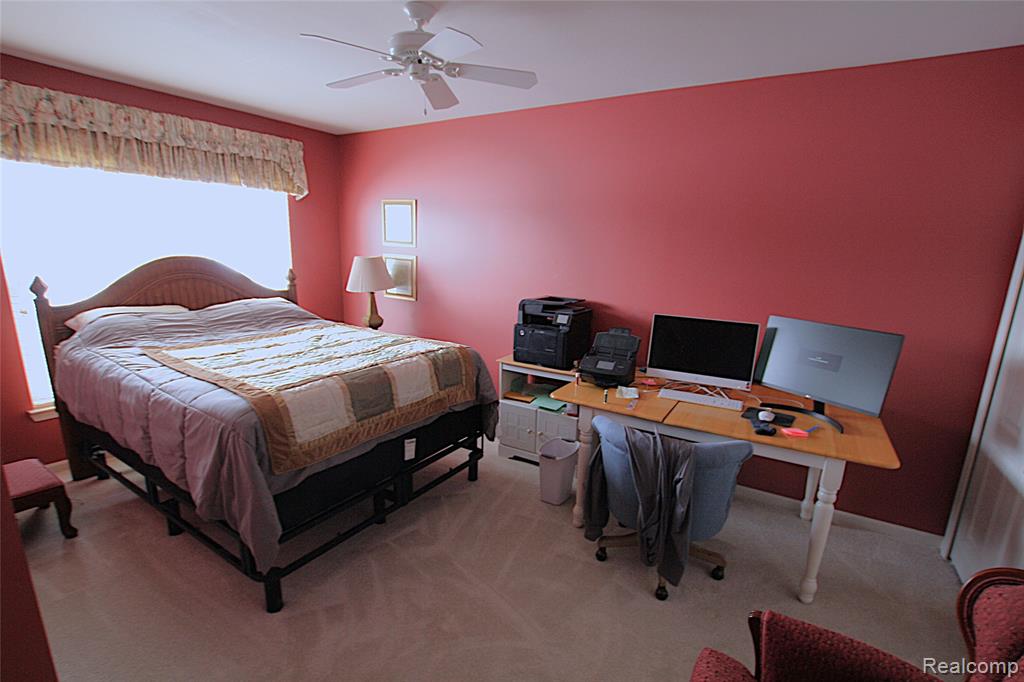5942 Augusta Lane, Grand Blanc, MI 48439 — Photo 22