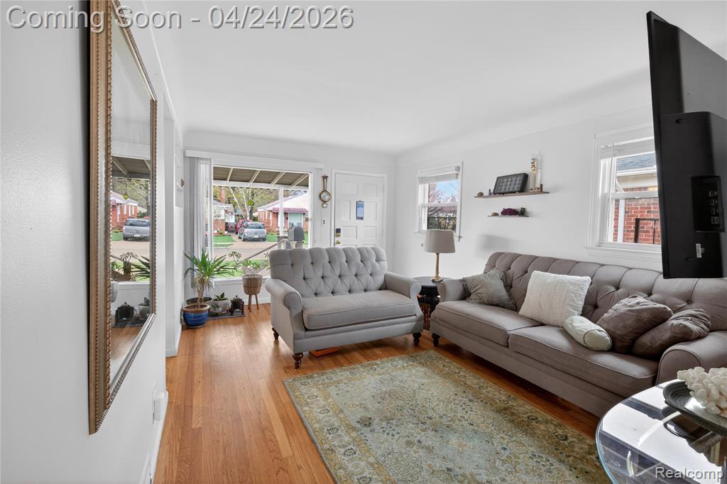 30242 Taylor Street, Saint Clair Shores, MI 48082 — Photo 5