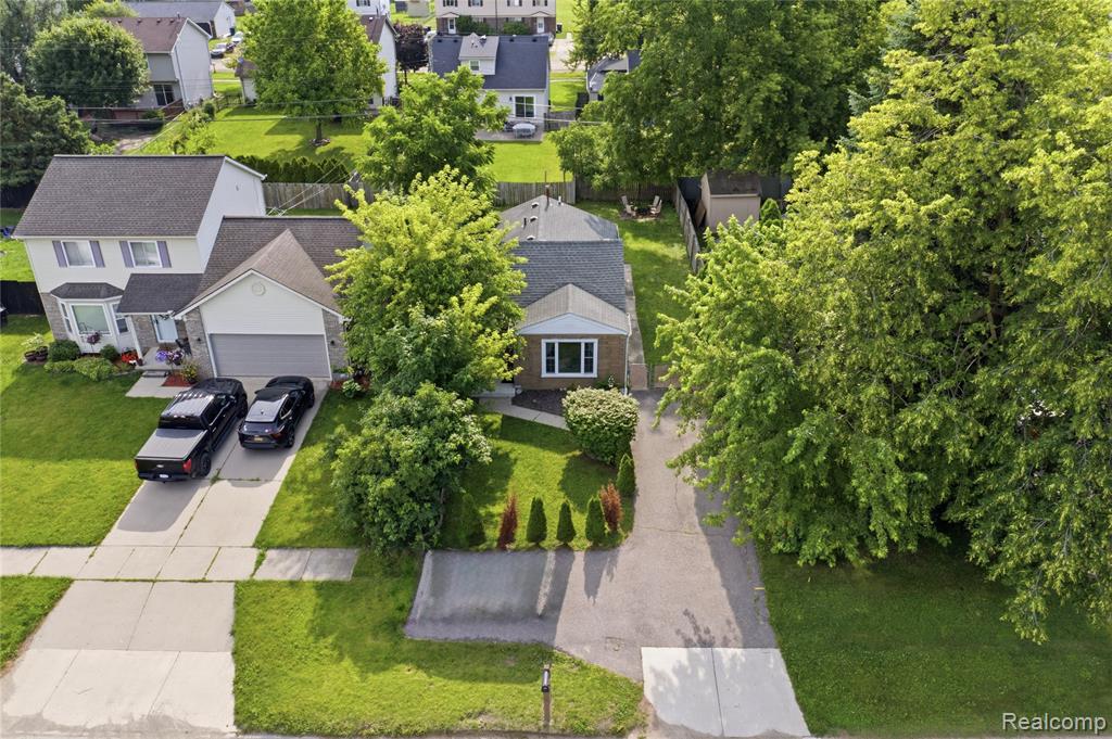 1660 N Sheldon Road, Canton, MI 48187 — Photo 32