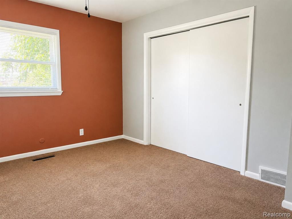 4108 Allen Court, Bay City, MI 48706 — Photo 24