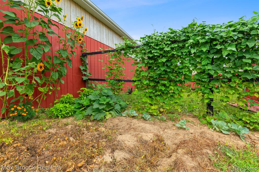 5790 JEFFERSON Road, North Branch, MI 48461 — Photo 70