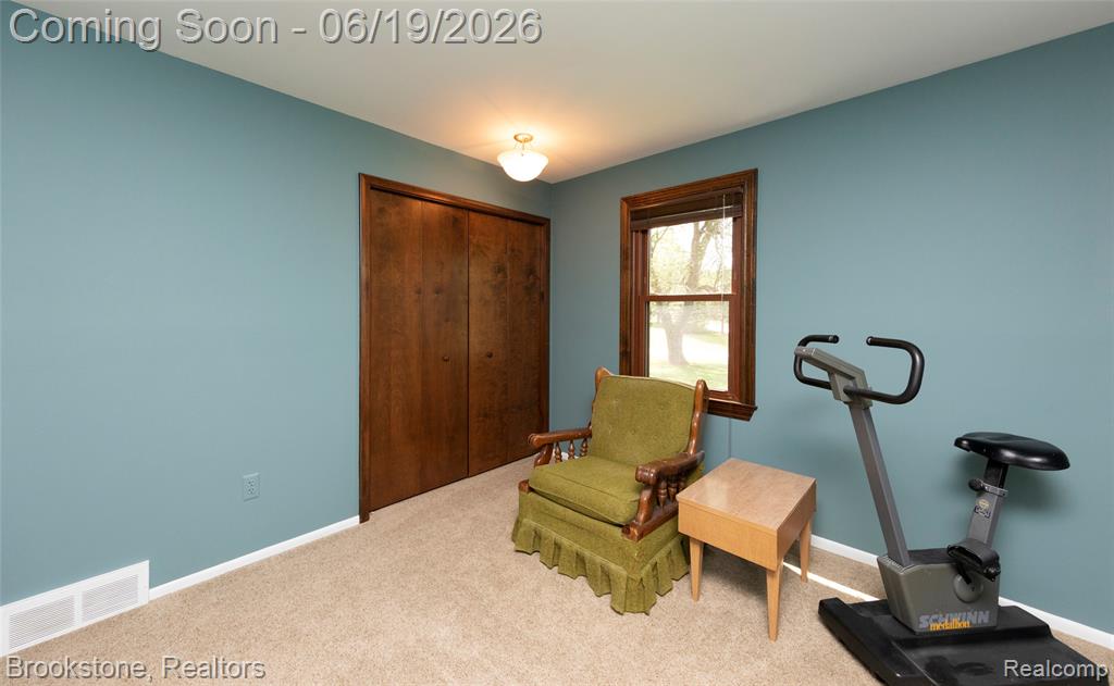 12168 CARRIAGE TRAIL Circle, Davisburg, MI 48350 — Photo 36